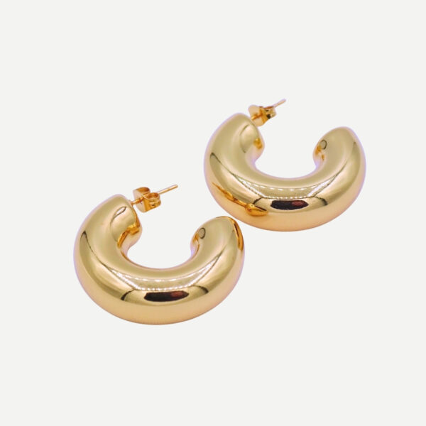 Honey Hoop Gouden Oorbellen luxe goudkleurige hoops met glad design